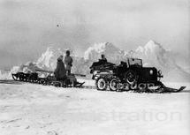 La Conquête des Pôles par Paul Emile Victor La Conquête des Pôles par Paul Emile Victor