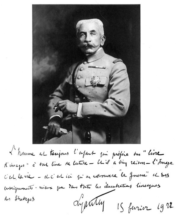 Les Maréchaux de France rendent hommage à L'Illustration Les Maréchaux de France rendent hommage à L'Illustration